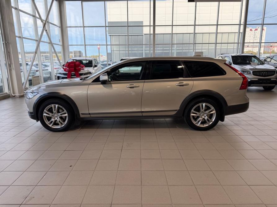 Volvo V90 Cross Country I Москва  - изображение 8