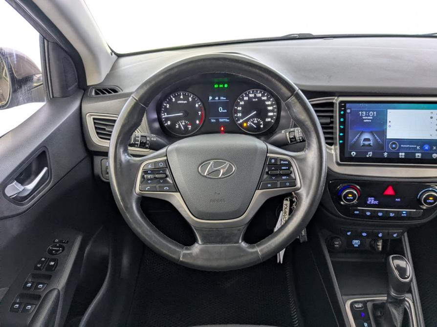 Hyundai Solaris II Москва  - изображение 21