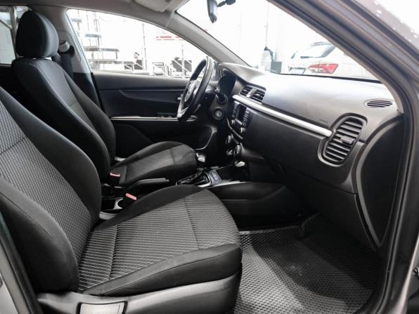 Kia Rio IV Рестайлинг с пробегом 2020 года, цена 1 650 000 рублей, 53855 км, хэтчбек, Автокод Объявления