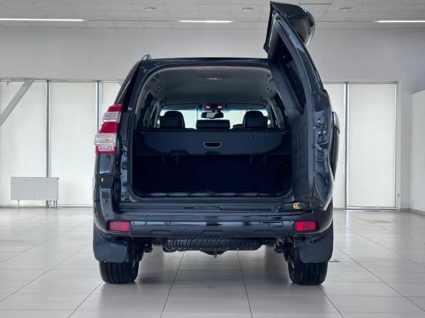 Toyota Land Cruiser Prado 150 Series Рестайлинг 1 с пробегом 2016 года, цена 3 940 000 рублей, 189161 км, внедорожник, Автокод Объявления
