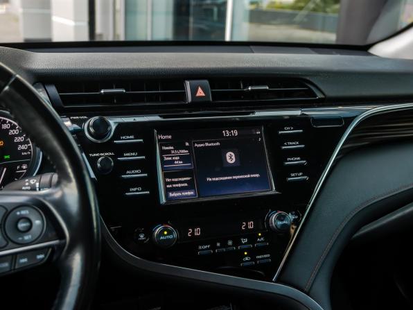 Toyota Camry VIII (XV70) с пробегом 2020 года, цена 2 470 000 рублей, 123562 км, седан, Автокод Объявления