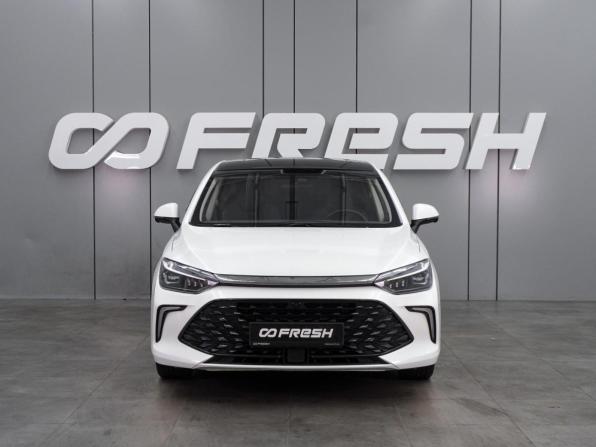 BAIC U5 Plus с пробегом 2023 года, цена 1 399 000 рублей, 15949 км, седан, Автокод Объявления