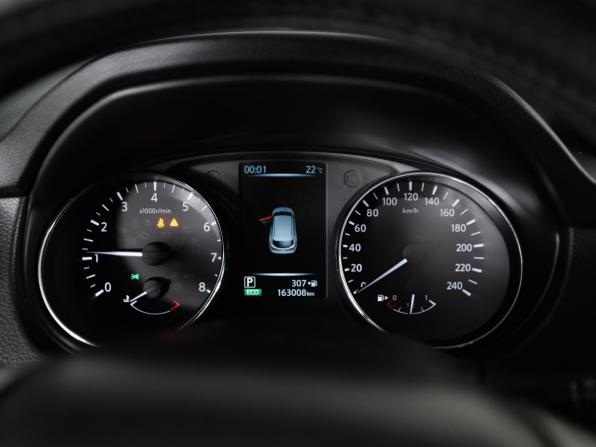 Nissan Qashqai II с пробегом 2017 года, цена 1 480 000 рублей, 163006 км, внедорожник, Автокод Объявления