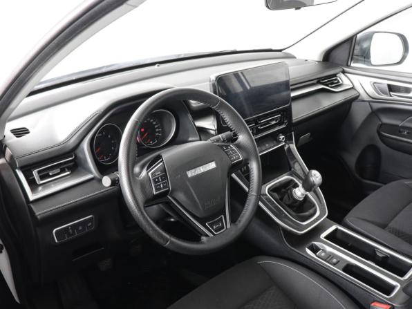 Haval M6 II с пробегом 2024 года, цена 1 750 000 рублей, 20037 км, внедорожник, Автокод Объявления