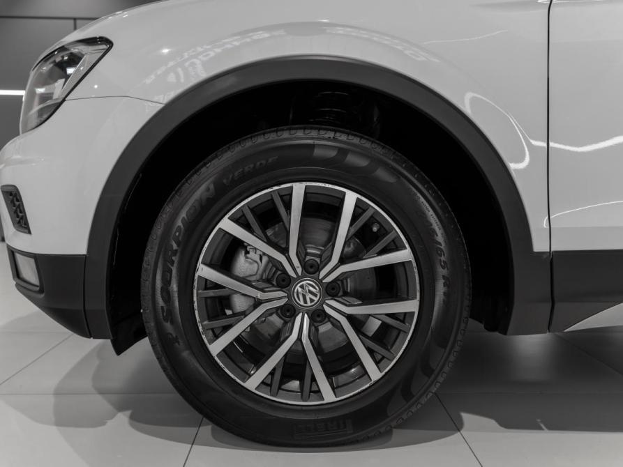 Volkswagen Tiguan II Рестайлинг Москва  - изображение 24