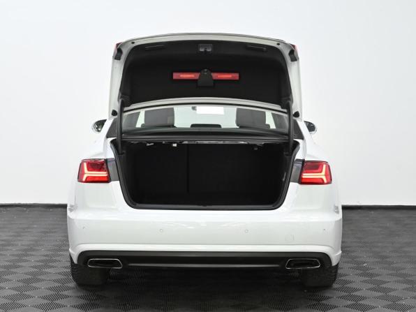 Audi A6 IV (C7) Рестайлинг с пробегом 2015 года, цена 1 599 000 рублей, 105000 км, седан, Автокод Объявления