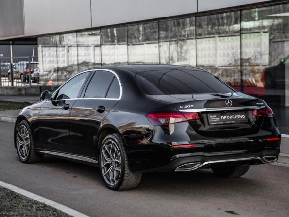 Mercedes-Benz E-Класс V (W213 S213 C238) Рестайлинг с пробегом 2021 года, цена 3 799 000 рублей, 117126 км, седан, Автокод Объявления
