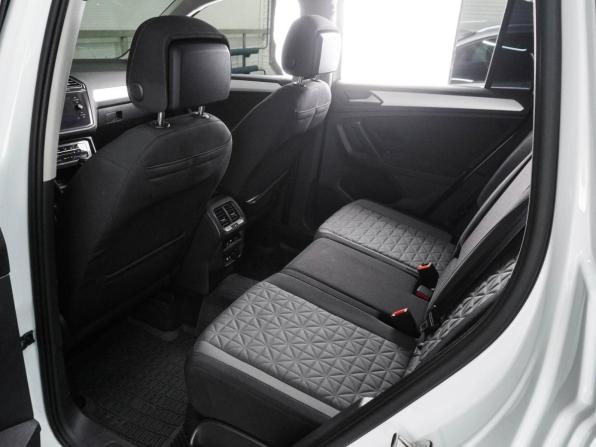 Volkswagen Tiguan II Рестайлинг с пробегом 2021 года, цена 2 349 000 рублей, 142523 км, внедорожник, Автокод Объявления