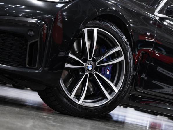 BMW 7 серии VI (G11/G12) Рестайлинг с пробегом 2019 года, цена 5 399 585 рублей, 187426 км, седан, Автокод Объявления