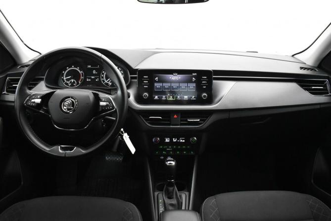 Skoda Rapid II с пробегом 2022 года, цена 1 800 000 рублей, 88170 км, лифтбек, Автокод Объявления