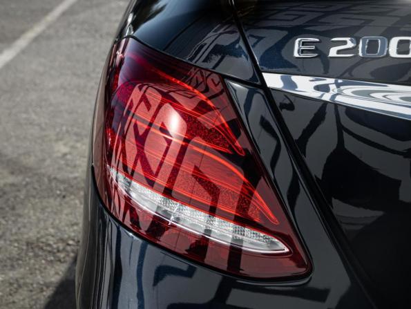 Mercedes-Benz E-Класс V (W213 S213 C238) с пробегом 2017 года, цена 2 550 000 рублей, 163556 км, седан, Автокод Объявления