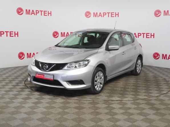 Nissan Tiida II с пробегом 2015 года, цена 863 000 рублей, 195264 км, хэтчбек, Автокод Объявления