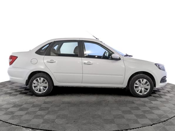 Lada (ВАЗ) Granta I Рестайлинг с пробегом 2022 года, цена 610 000 рублей, 124573 км, седан, Автокод Объявления