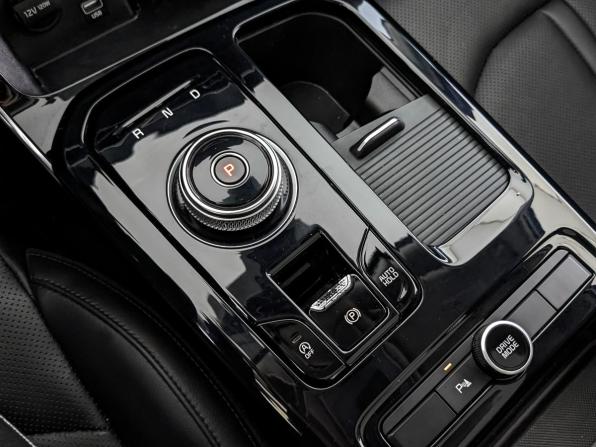 Kia K5 III с пробегом 2020 года, цена 2 770 000 рублей, 54985 км, седан, Автокод Объявления