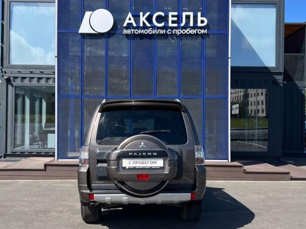 Mitsubishi Pajero IV с пробегом 2010 года, цена 1 799 000 рублей, 239000 км, внедорожник, Автокод Объявления