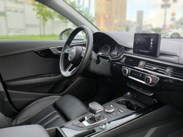 Audi A4 V (B9) с пробегом 2015 года, цена 1 967 000 рублей, 109826 км, седан, Автокод Объявления