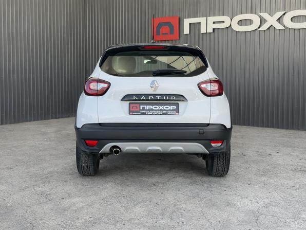 Renault Kaptur I Рестайлинг с пробегом 2020 года, цена 1 527 000 рублей, 75387 км, внедорожник, Автокод Объявления