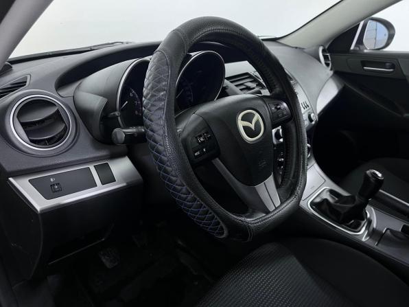 Mazda 3 II (BL) Рестайлинг с пробегом 2012 года, цена 670 000 рублей, 241500 км, седан, Автокод Объявления