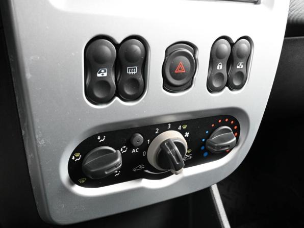 Renault Sandero I с пробегом 2011 года, цена 1 199 000 рублей, 309 км, хэтчбек, Автокод Объявления