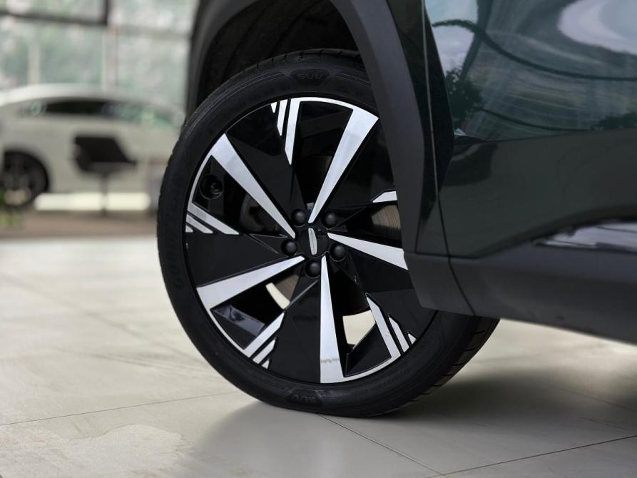 Geely Atlas II Санкт-Петербург  - изображение 11
