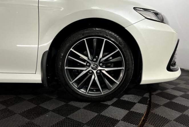 Toyota Camry VIII (XV70) Рестайлинг с пробегом 2021 года, цена 3 465 000 рублей, 58535 км, седан, Автокод Объявления