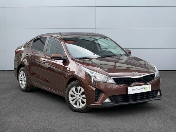 Kia Rio IV Рестайлинг с пробегом 2021 года, цена 1 475 000 рублей, 53780 км, седан, Автокод Объявления