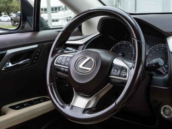 Lexus RX IV с пробегом 2017 года, цена 3 699 000 рублей, 98766 км, внедорожник, Автокод Объявления