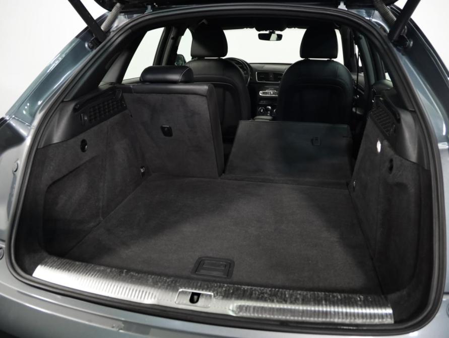 Audi Q3 I (8U) Рестайлинг Санкт-Петербург  - изображение 30