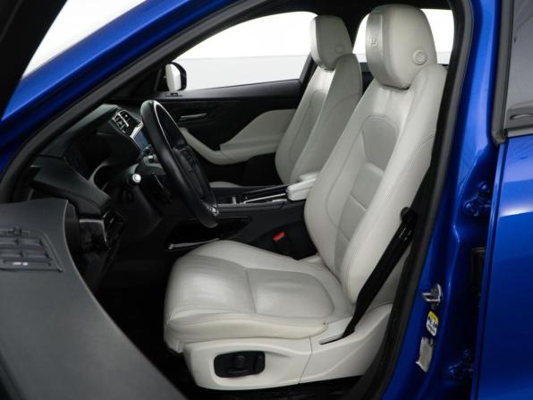 Jaguar F-Pace I с пробегом 2016 года, цена 2 497 055 рублей, 87273 км, внедорожник, Автокод Объявления