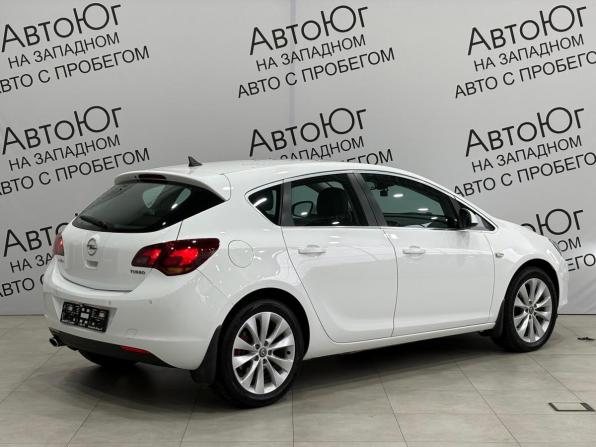 Opel Astra J с пробегом 2011 года, цена 699 000 рублей, 201411 км, хэтчбек, Автокод Объявления