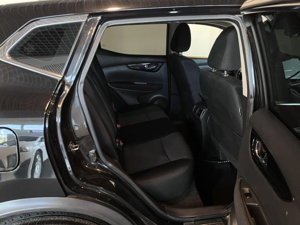 Nissan Qashqai II с пробегом 2017 года, цена 1 865 000 рублей, 104904 км, внедорожник, Автокод Объявления