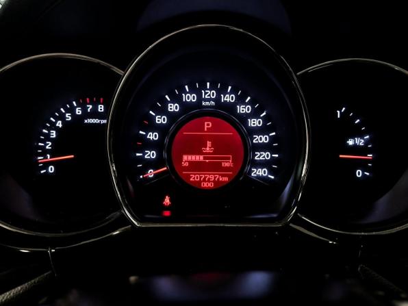 Kia Ceed II с пробегом 2012 года, цена 1 030 000 рублей, 207796 км, хэтчбек, Автокод Объявления