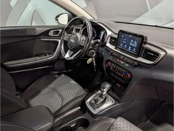 Kia Ceed III с пробегом 2018 года, цена 1 649 000 рублей, 144006 км, хэтчбек, Автокод Объявления
