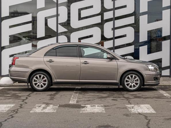 Toyota Avensis II Рестайлинг с пробегом 2006 года, цена 777 000 рублей, 326828 км, седан, Автокод Объявления
