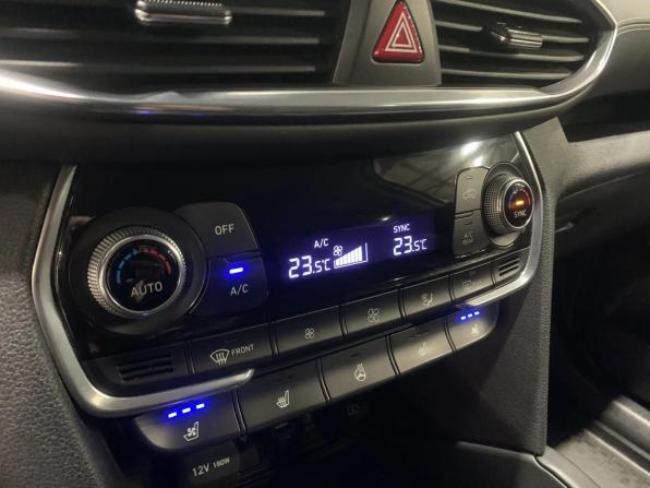 Hyundai Santa Fe IV с пробегом 2020 года, цена 2 545 000 рублей, 241105 км, внедорожник, Автокод Объявления