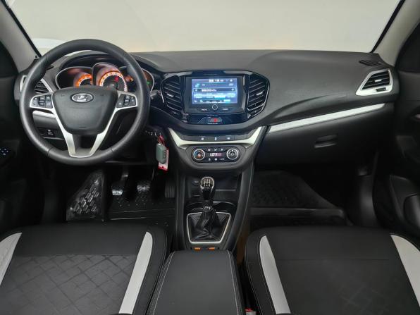 Lada (ВАЗ) Vesta I с пробегом 2019 года, цена 1 215 000 рублей, 51598 км, универсал, Автокод Объявления