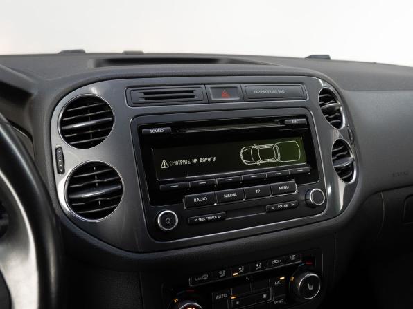 Volkswagen Tiguan I Рестайлинг с пробегом 2015 года, цена 1 400 000 рублей, 118050 км, внедорожник, Автокод Объявления