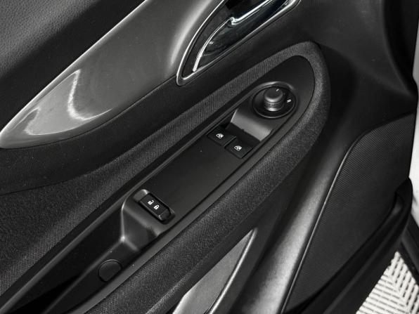 Opel Mokka I с пробегом 2014 года, цена 1 055 000 рублей, 75776 км, внедорожник, Автокод Объявления