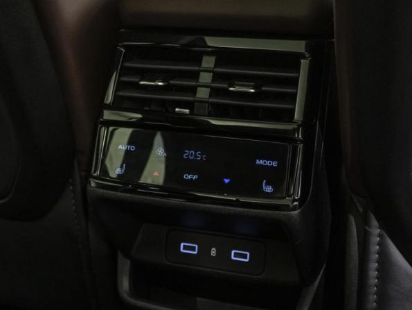 Geely Monjaro I с пробегом 2023 года, цена 3 409 000 рублей, 36000 км, внедорожник, Автокод Объявления