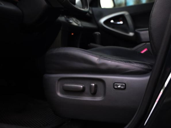 Toyota RAV4 III (XA30) Рестайлинг с пробегом 2012 года, цена 1 299 777 рублей, 210223 км, внедорожник, Автокод Объявления