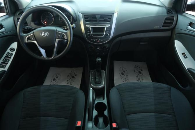 Hyundai Solaris I Рестайлинг с пробегом 2016 года, цена 899 000 рублей, 150200 км, седан, Автокод Объявления