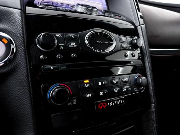 Infiniti QX70 с пробегом 2015 года, цена 3 399 000 рублей, 110000 км, внедорожник, Автокод Объявления