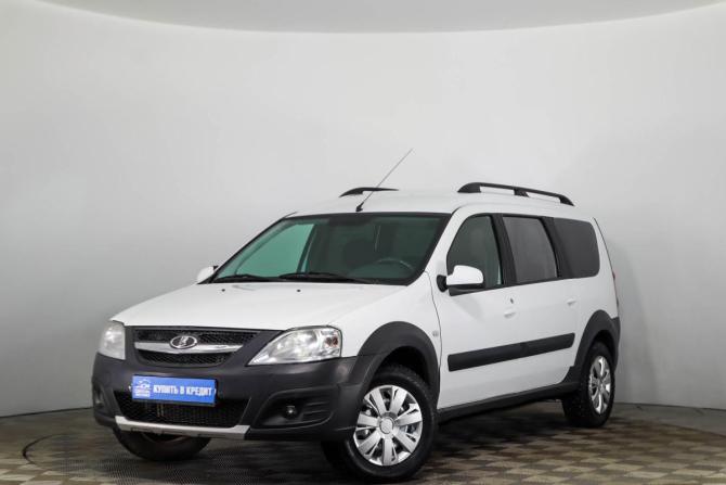 Lada (ВАЗ) Largus I с пробегом 2017 года, цена 779 000 рублей, 303296 км, универсал, Автокод Объявления