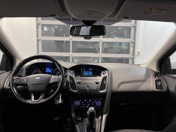 Ford Focus III Рестайлинг с пробегом 2016 года, цена 935 000 рублей, 179731 км, универсал, Автокод Объявления