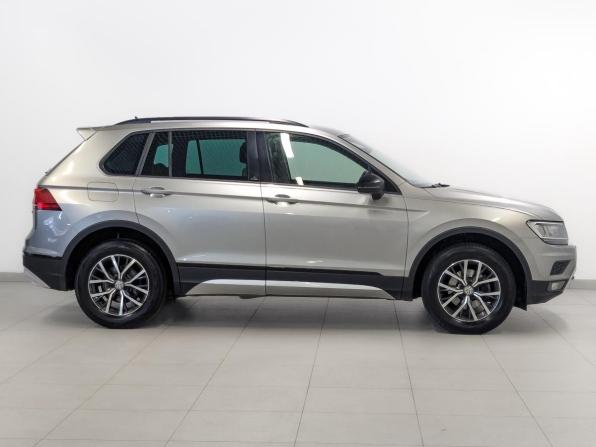 Volkswagen Tiguan II с пробегом 2019 года, цена 2 190 000 рублей, 134997 км, внедорожник, Автокод Объявления