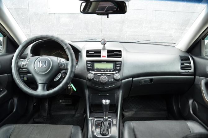 Honda Accord VII Рестайлинг с пробегом 2007 года, цена 739 900 рублей, 245643 км, седан, Автокод Объявления