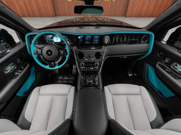 Rolls-Royce Cullinan I Рестайлинг с пробегом 2024 года, цена 57 000 000 рублей, 9224 км, внедорожник, Автокод Объявления