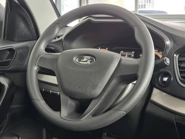 Lada (ВАЗ) Vesta I Рестайлинг (NG) с пробегом 2024 года, цена 800 000 рублей, 51801 км, седан, Автокод Объявления