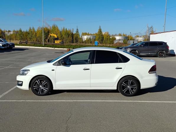 Volkswagen Polo V Рестайлинг с пробегом 2019 года, цена 1 111 000 рублей, 119131 км, седан, Автокод Объявления