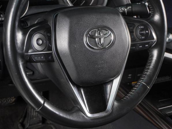 Toyota Camry VIII (XV70) с пробегом 2018 года, цена 2 489 000 рублей, 178157 км, седан, Автокод Объявления